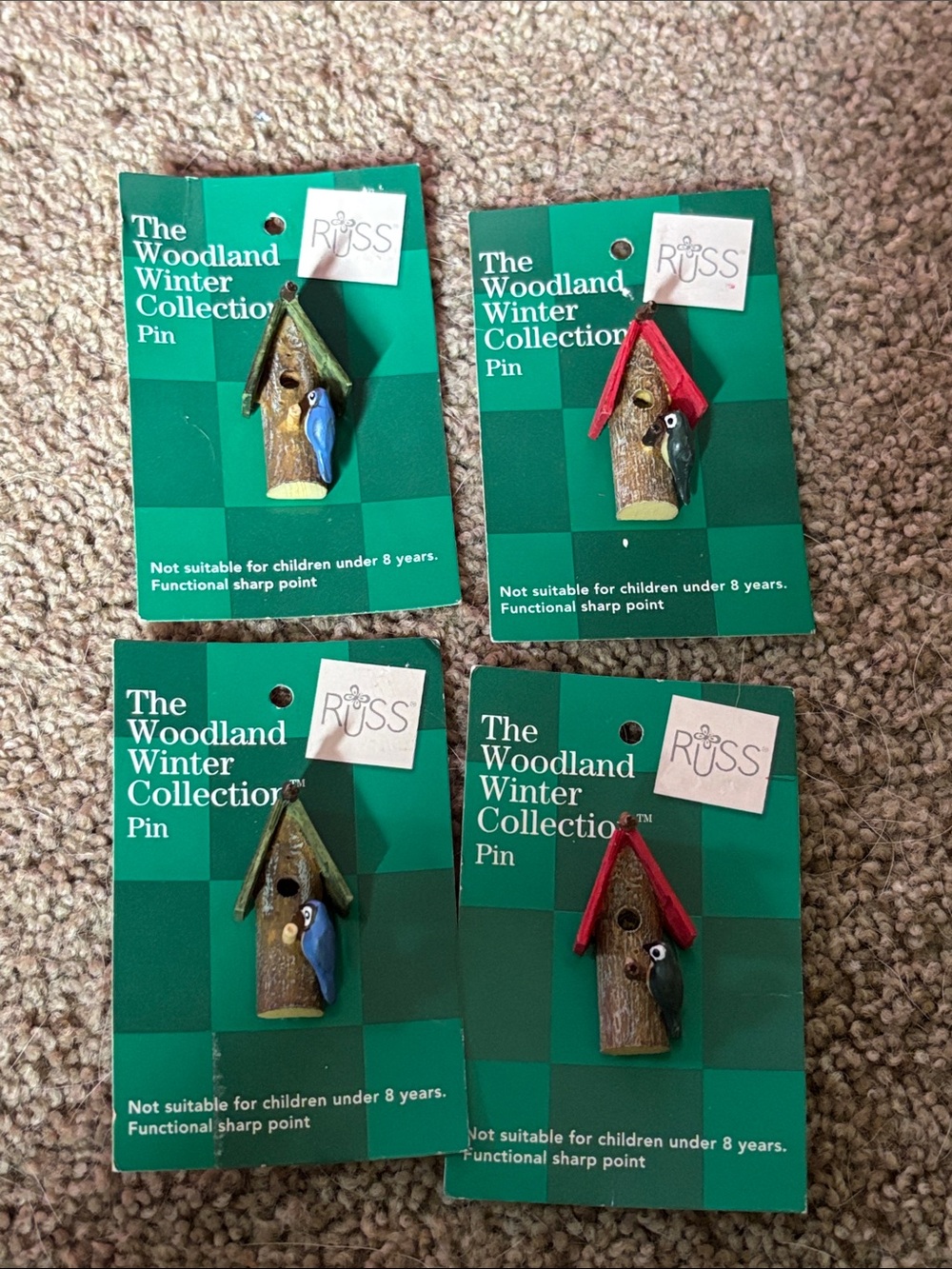 VINTAGE Russ Woodland Winter Birdhouse Pins in Green and Red